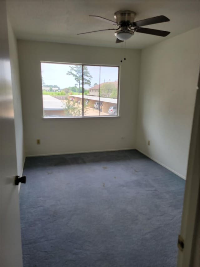 5801 Lumberdale Rd Unit 226, Houston, TX 77092 - unfurnished room featuring a ceiling fan and carpet flooring