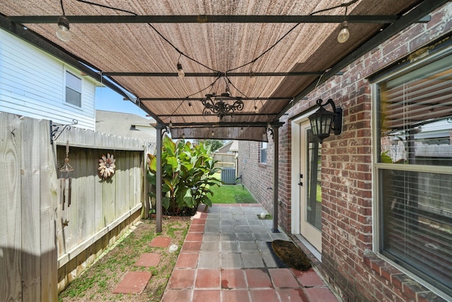 18123 Hillock Glen Ln, Cypress, TX 77429 - view of patio / terrace