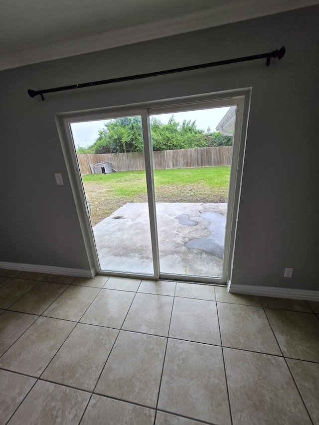 6814 Della St, Houston, TX 77093 - entryway featuring healthy amount of natural light and light tile patterned floors
