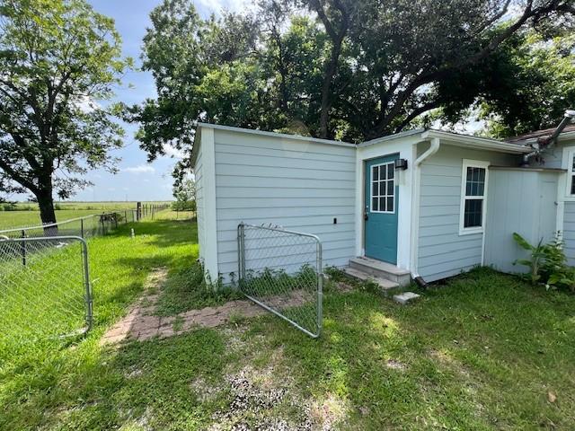 1621 Bayou Dr, Bay City, TX 77414 - photo 24
