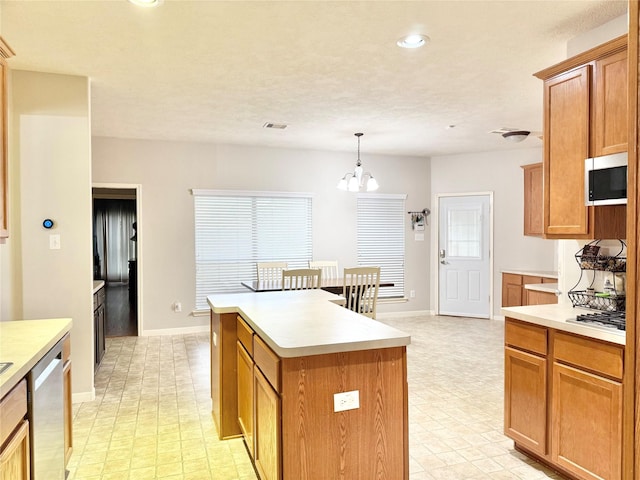 2602 Chisholm Trl, Deer Park, TX 77536 - photo 9