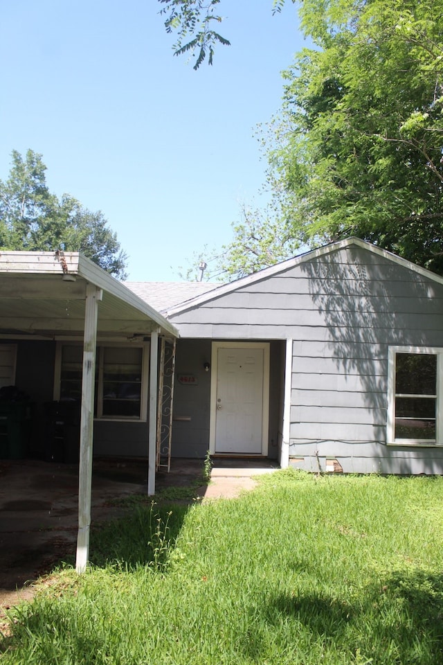 4813 Angleton St, Houston, TX 77033 - photo 1