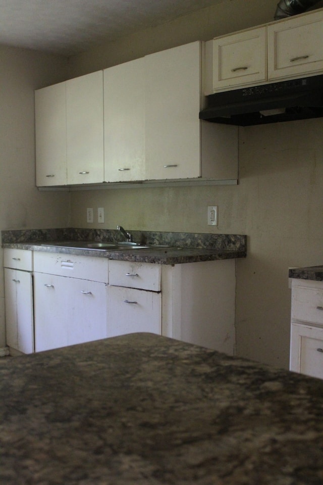 4813 Angleton St, Houston, TX 77033 - photo 5