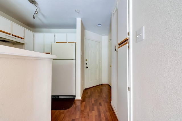 3231 Allen Pkwy Unit 1306, Houston, TX 77019 - hallway with wood finished floors