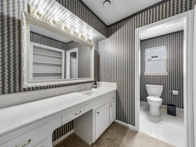10610 Piping Rock Ln, Houston, TX 77042 - full bathroom featuring wallpapered walls and vanity