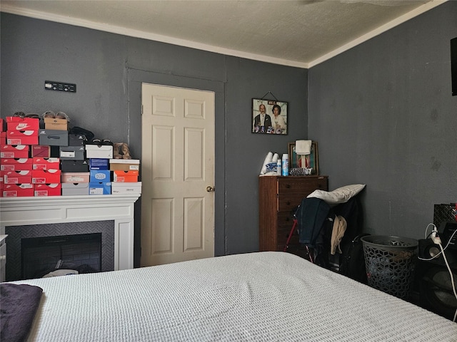 6504 Ave J, Houston, TX 77011 - bedroom featuring crown molding