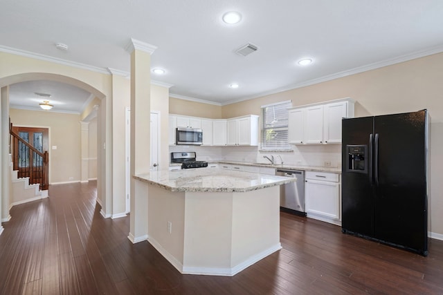 718 Rock Creek Ct, Rosenberg, TX 77469 - photo 5