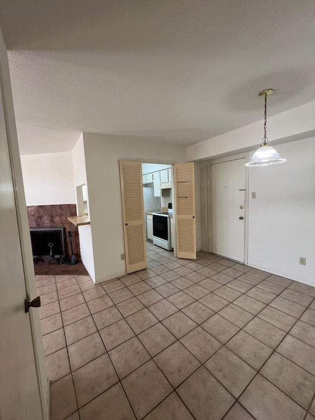 4631 Wild Indigo St Unit 572, Houston, TX 77027 - photo 5