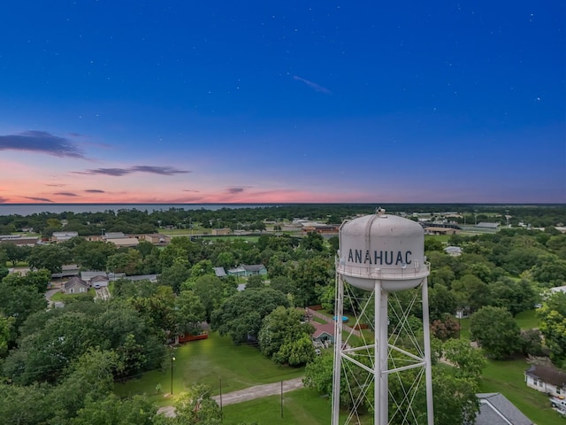 702 Tinkler St, Anahuac, TX 77514