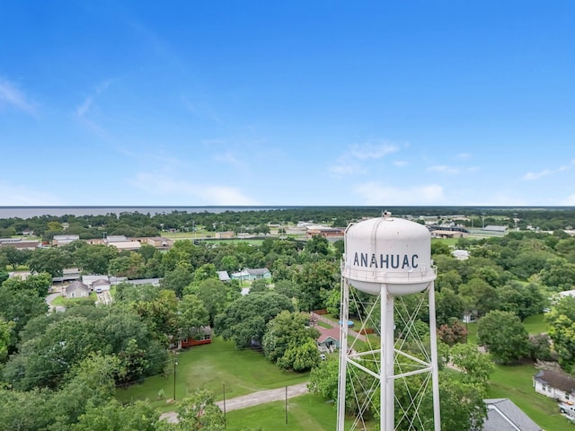 702 Tinkler St, Anahuac, TX 77514