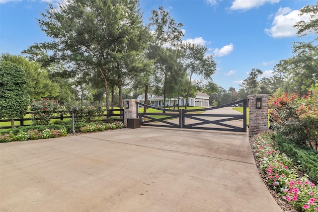 37732 Marias Way, Magnolia, TX 77354 - view of gate