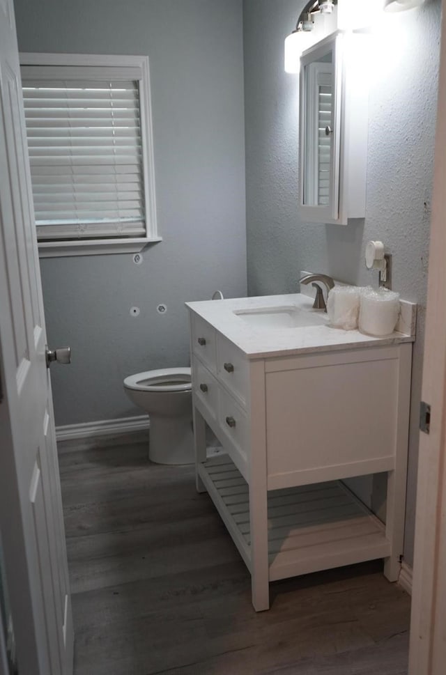 123 25th Ave N, Texas City, TX 77590 - half bath with vanity and wood finished floors