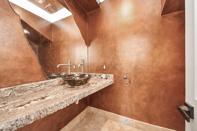 1743 Randons Point Dr, Sugar Land, TX 77478 - bathroom with a sink
