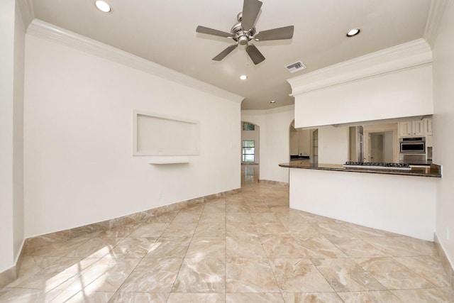 1743 Randons Point Dr, Sugar Land, TX 77478 - kitchen featuring ornamental molding, ceiling fan, recessed lighting, stainless steel gas cooktop, and dark countertops