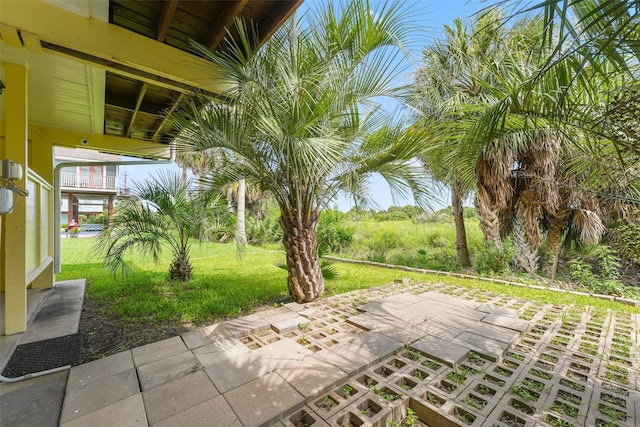 22517 Bay Point Dr, Galveston, TX 77554 - view of patio / terrace
