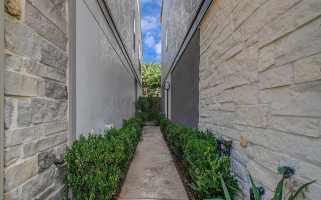 11012 Ayrshire Park Ln, Houston, TX 77043 - photo 2