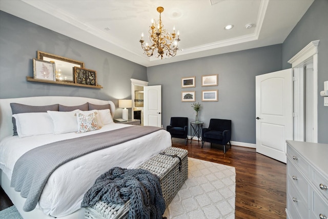 920 Lawrence St Unit D, Houston, TX 77008 - bedroom with dark wood-type flooring, a chandelier, a tray ceiling, recessed lighting, and crown molding