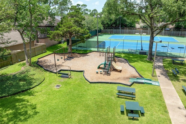 510 Commodore Way, Houston, TX 77079 - surrounding community featuring a tennis court