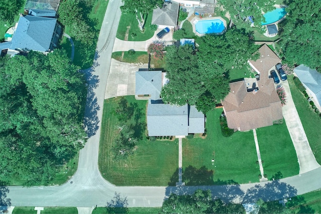 725 River Plantation Dr, Conroe, TX 77302 - aerial view of property's location featuring a pool area