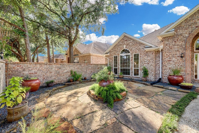 5022 Coral Gables Dr, Houston, TX 77069 - view of patio