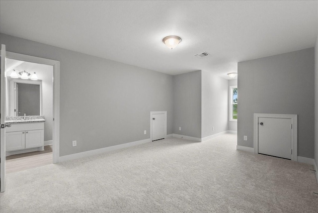 5000 Boreas Dr, Alvin, TX 77511 - unfurnished room with light colored carpet and baseboards