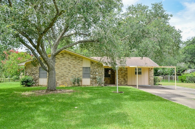 1605 Byrne St, El Campo, TX 77437 - photo 2