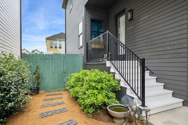 810 E 39th St, Houston, TX 77022 - photo 2