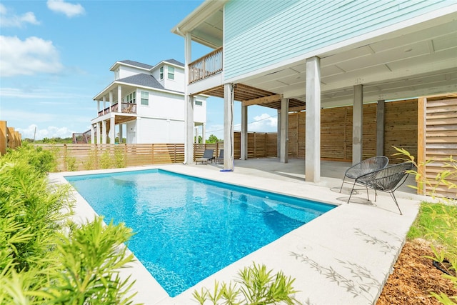 2401 103rd St, Galveston, TX 77554 - view of pool featuring a patio