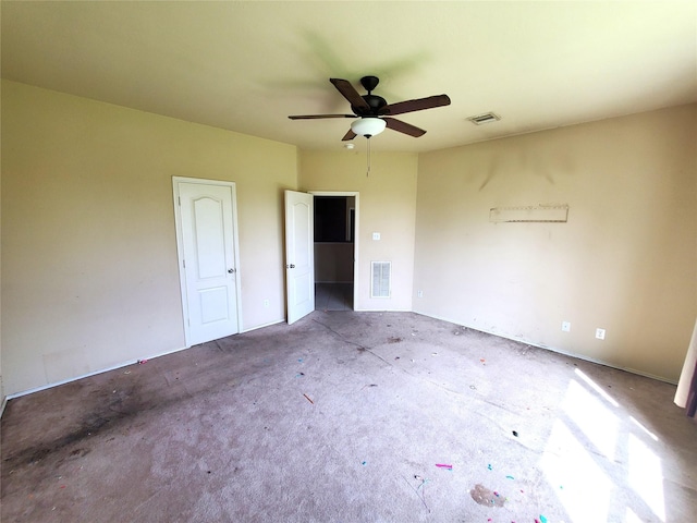 2714 Glenfield Manor Ln, Houston, TX 77014 - unfurnished bedroom with ceiling fan and carpet