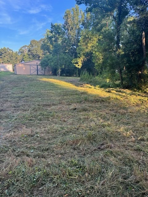 12622 Lewis Rd, Cleveland, TX 77328
