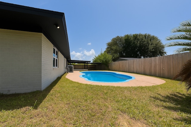 2630 34th St, Port Arthur, TX 77640 - view of pool featuring a fenced backyard