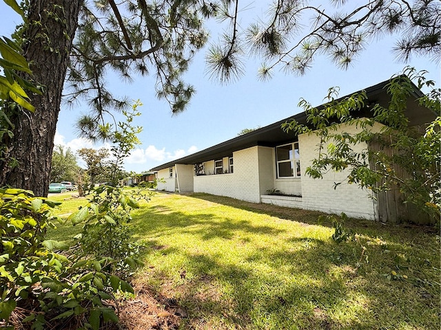 2630 34th St, Port Arthur, TX 77640 - view of grassy yard