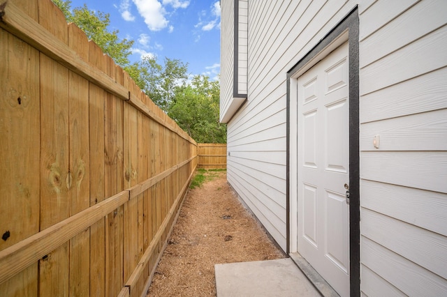 6313 Sandra St, Houston, TX 77028 - view of side of property