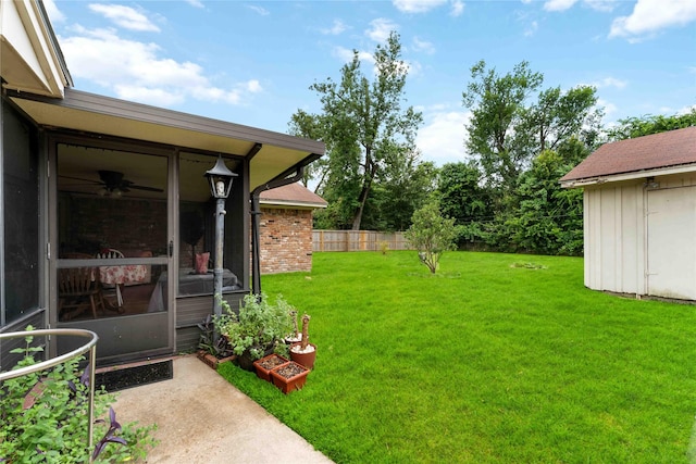 408 Rolling Wood Rd, Baytown, TX 77520 - view of yard with a sunroom