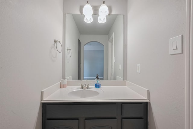 9526 Fern Wood Frst, Houston, TX 77040 - bathroom featuring vanity and a chandelier