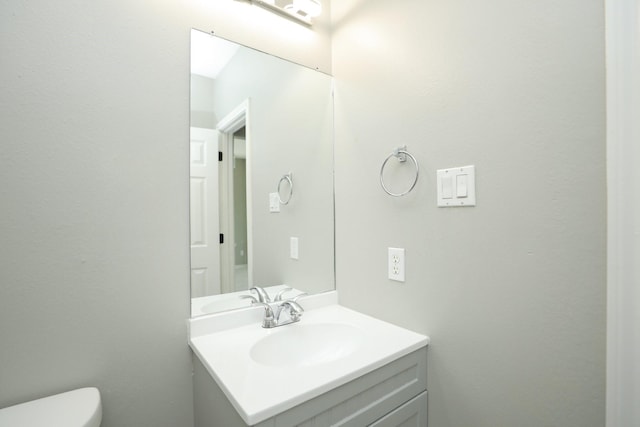 2522 Cardinal Elm St, Fresno, TX 77545 - bathroom featuring vanity and toilet