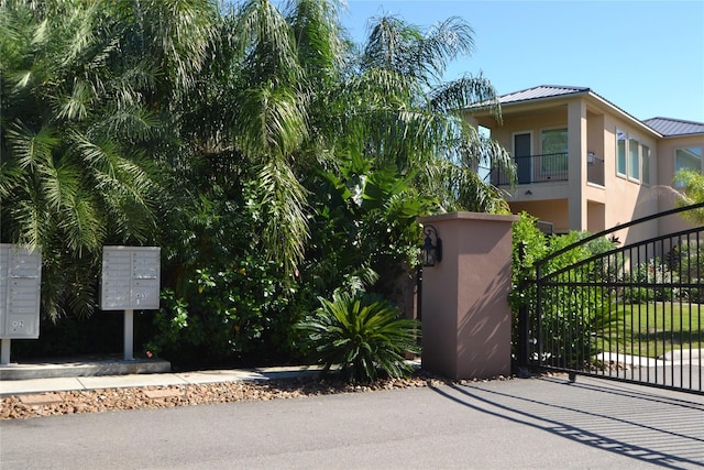 278 Debbie Ln, San Leon, TX 77539 - view of gate