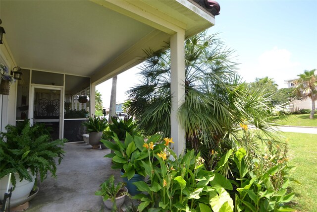 278 Debbie Ln, San Leon, TX 77539 - view of patio