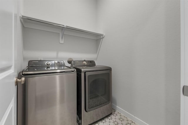 19911 Curved Steel Dr, Cypress, TX 77433 - laundry room featuring independent washer and dryer and light flooring