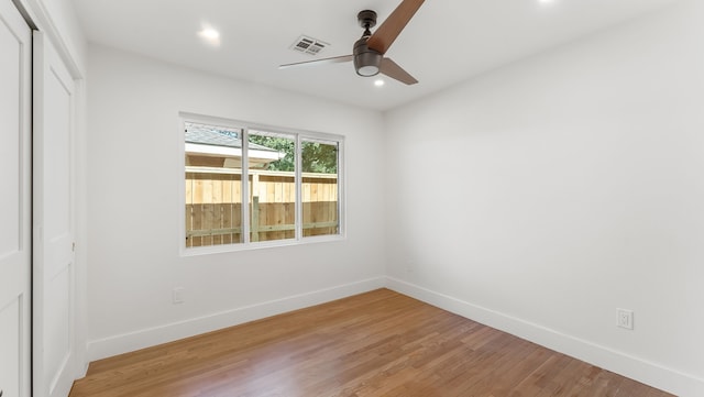 6414 Woodbrook Ln, Houston, TX 77008 - unfurnished bedroom with light wood finished floors, recessed lighting, a closet, and a ceiling fan