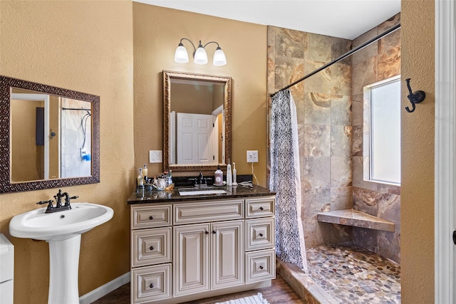 847 Cottletown Rd, Smithville, TX 78957 - full bathroom featuring a tile shower