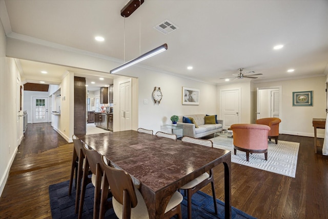 10707 Moonlight Dr, Houston, TX 77096 - dining area featuring dark wood finished floors, a ceiling fan, crown molding, and recessed lighting