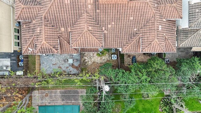 5531 Pine St Unit H, Houston, TX 77081 - view from above of property
