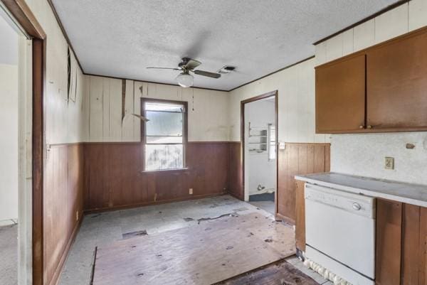 3417 Doris St, Bay City, TX 77414 - photo 9