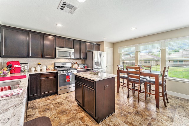 422 Larkspur Ln, Richmond, TX 77469 - photo 8