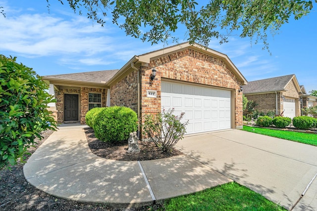 422 Larkspur Ln, Richmond, TX 77469 - photo 1