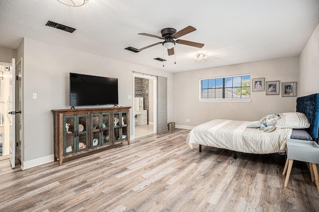 3611 18th St N, Texas City, TX 77590 - bedroom featuring wood finished floors and a ceiling fan