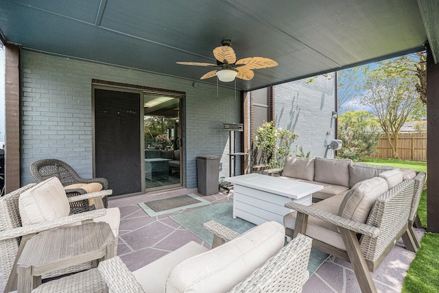 3611 18th St N, Texas City, TX 77590 - sunroom with an outdoor living space and a ceiling fan