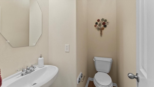 14822 Meridian Park Ln, Humble, TX 77396 - bathroom with a sink and toilet