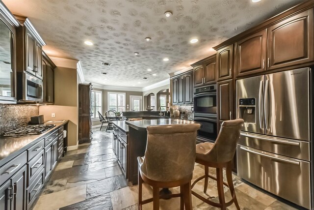3702 Pine Chase Dr, Pearland, TX 77581